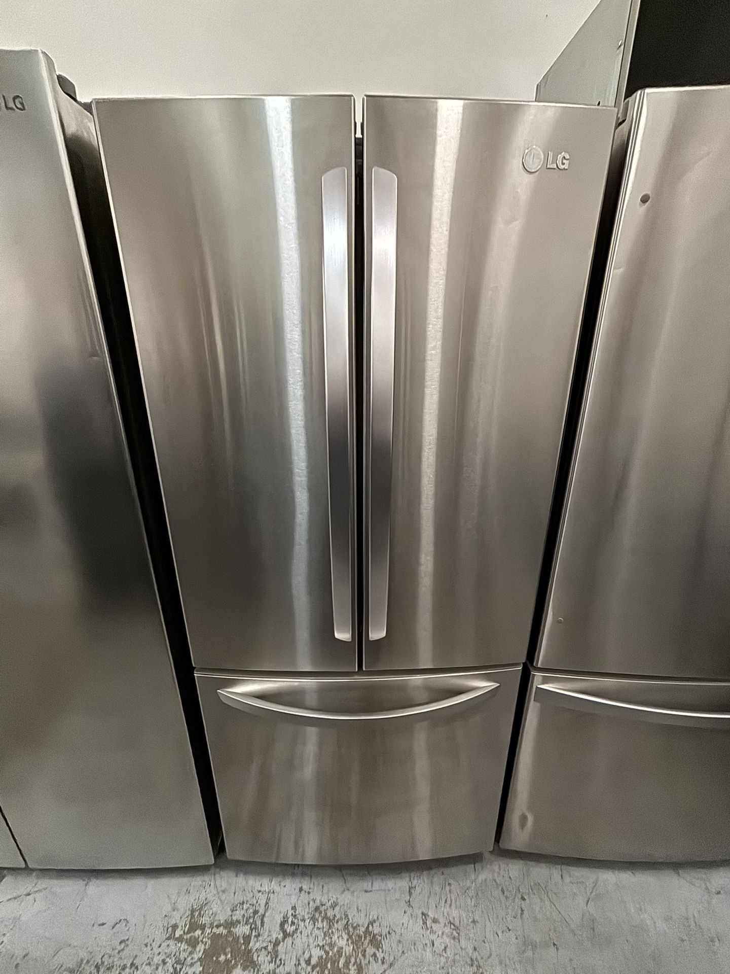 30” Stainless Steel Samsung French Door Refrigerator In Excellent Condition!