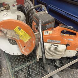 Stihl TS 400 Concrete/Mason Saw