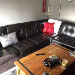 Alliston Chocolate RAF Sectional / couch /Living room set