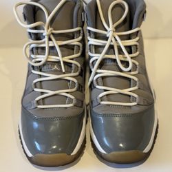 NIKE AIR JORDAN XI RETRO (GS) SZ 5Y COOL GREY 2010