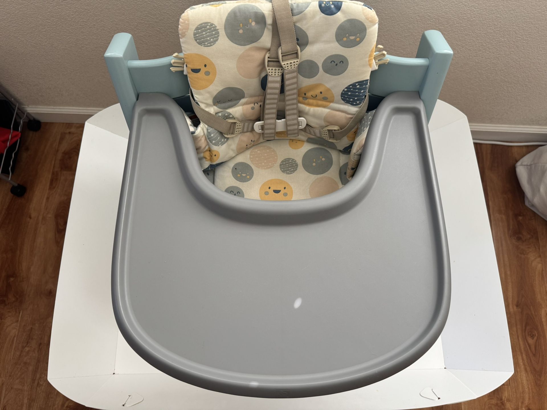 Stokke Tripp Trapp High Chair All-in-one Bundle & Catchy