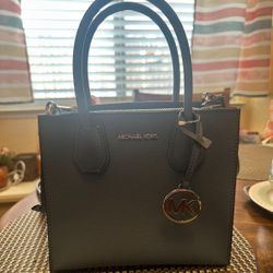 blue michael kors bag 