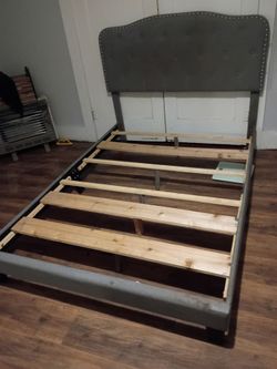 Full bed frame