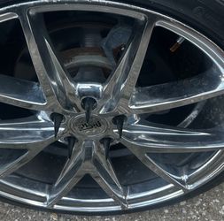 Classic Rims In Good Condition Paid Over $8000 Size 20 Inches