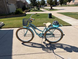 Nel Lusso Women’s Bike with helmet & lock
