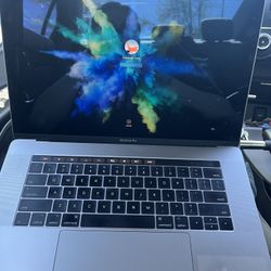 2017 MacBook Pro 15inch i7