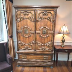  Antique Victorian  Dresser