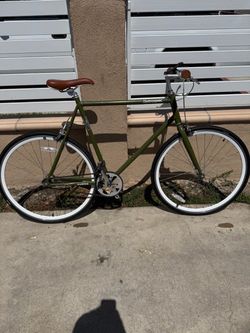 Retrospec fixi bicycle