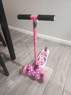 Minnie scooter
