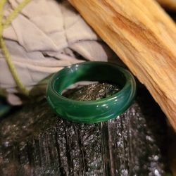 🔮 Brand New Healing Crystal Ring- Green Agate