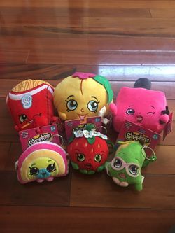 Shopkins plushies and keychains