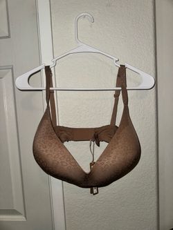 36DDD SKIMS Wireless Form T-Shirt Demi Bra