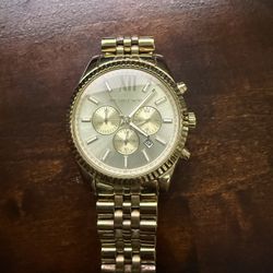 Michael Kors Stainless Steel Watch – Excellent Condition! $69 ⌚✨
