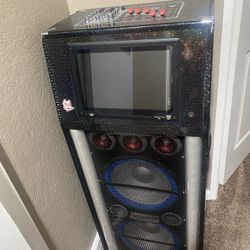Phoenix stereo system Perfect for Parties or DJs  