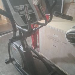 Eliptical Exercise Mashine 