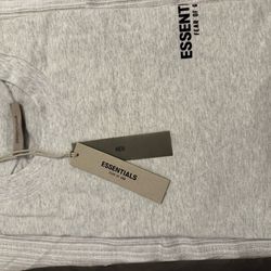 Fear of God Essentials 'Light Oatmeal' t-shirt Size XL