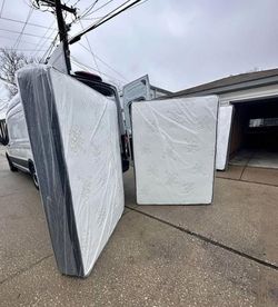 Unused New Mattresses Wrapped in Plastic !!! All sizes available