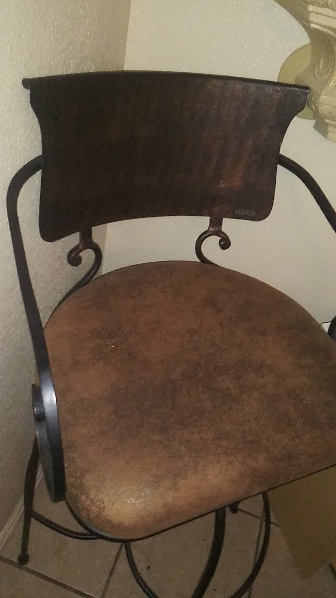 Bar stool chair