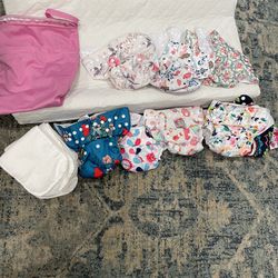Cloth Diapers And Changing Pad