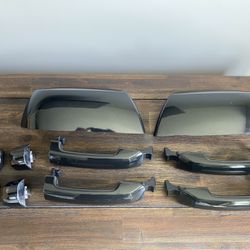 07-21 Toyota Tundra Black Vinyl Wrapped Mirror caps/door Handles