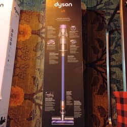 Dyson V11 Cordless Vacuum 