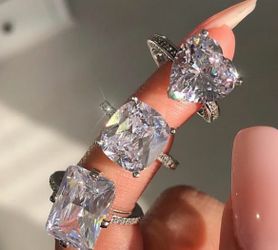 Wedding ring/engagement ring