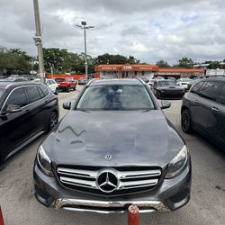 2019 Mercedes-Benz GLC 300