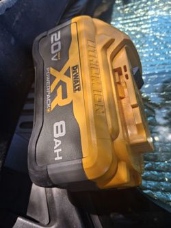 DeWalt 20v Batteries 8ah and 10ah