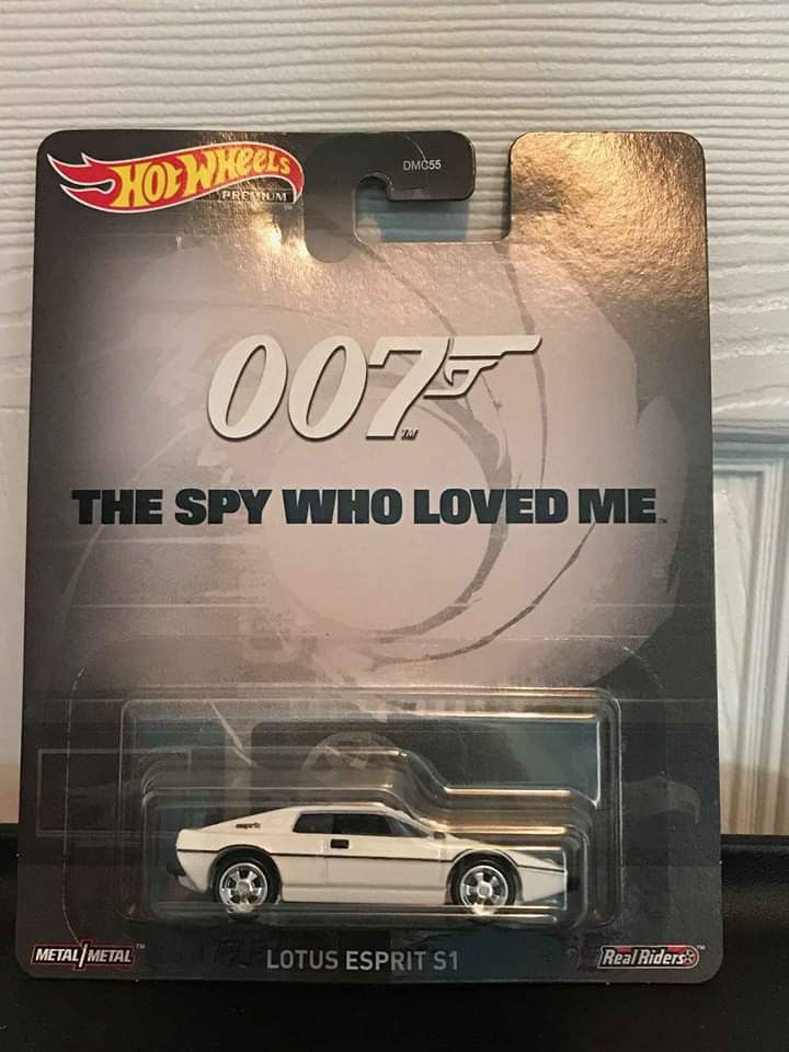 Hot Wheels 007 the spy who loved me