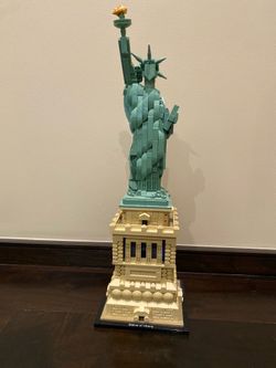 LEGO Architecture Statue of Liberty (Set 21042) - Fully Built