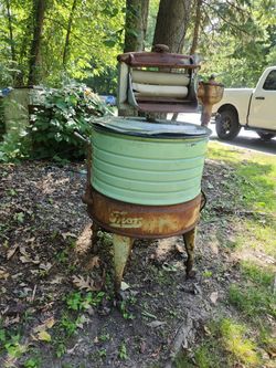 Antique thor washing machine.