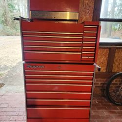 SNAP-ON Tool Box With Tools 