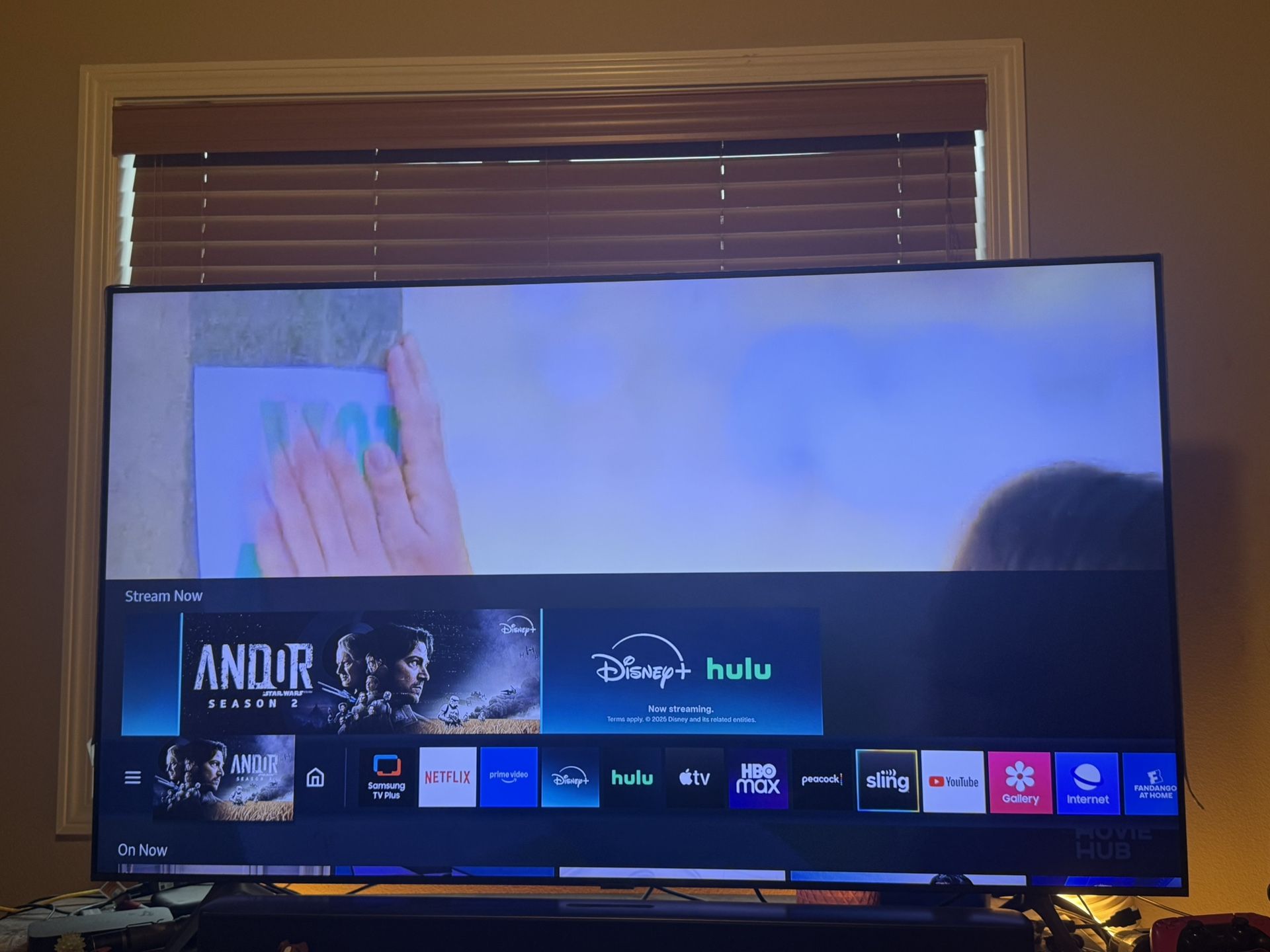 65inch Samsung Tv Shoot Me An Offer