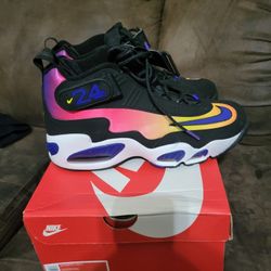 Air Giffey Max 1 .. Black/concord