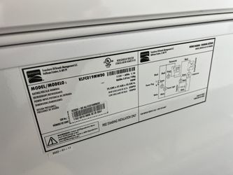 Kenmore 18.5cf Chest Freezer Used Only 6 Months 525 for Sale in