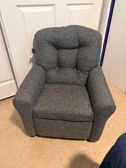 Toddler recliner