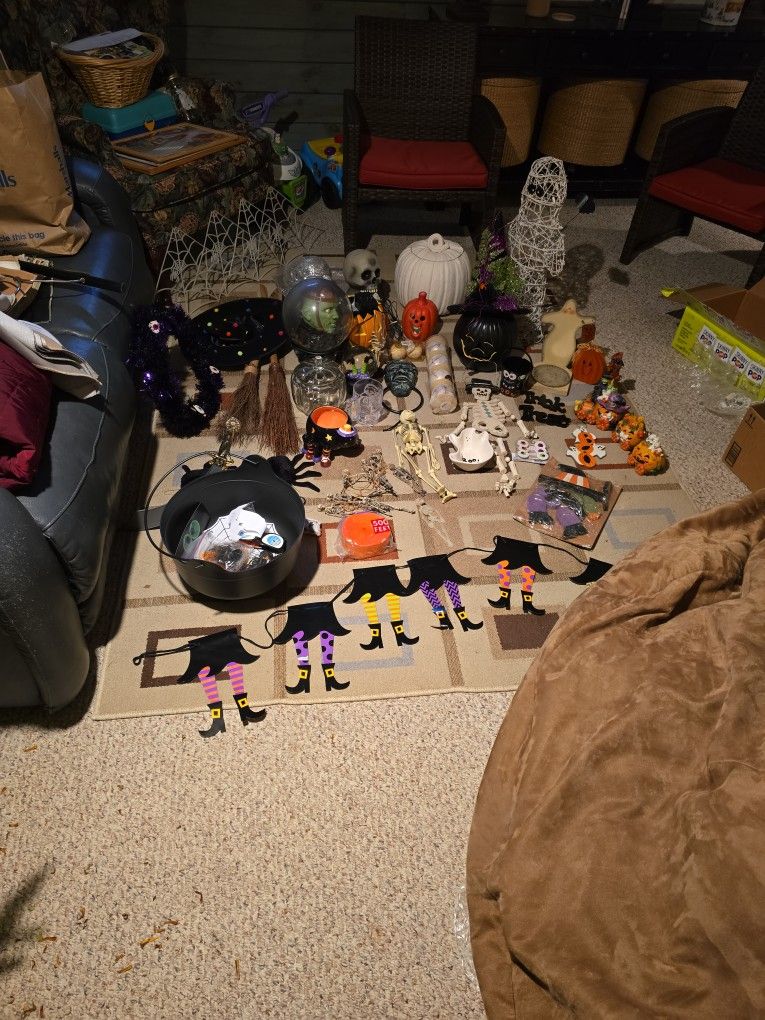 Halloween Lot 40+ Items