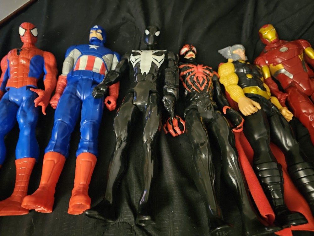 6 Action Figure BUNDLE