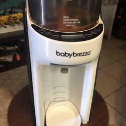 Baby Brezza Formula Maker