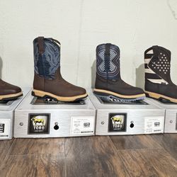 Work boots  ( botas para trabajo )