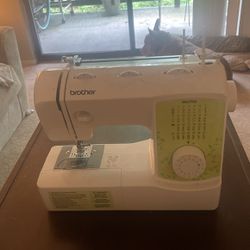Brother Sewing Machine SM2700