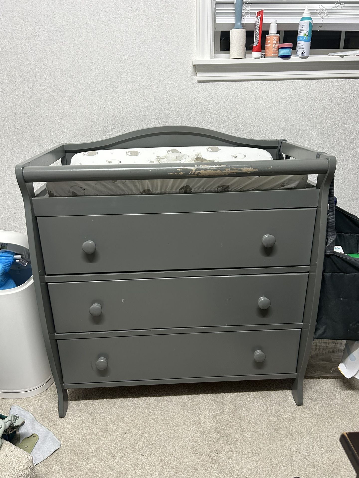 Baby Table/Dresser