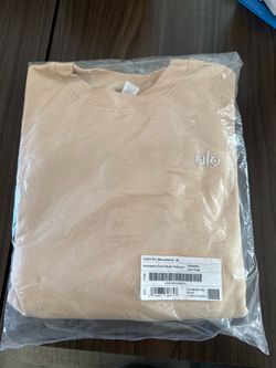 Alo sweatshirts