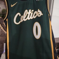 Lrg Jason Tatum Jersey  Celtics Nwot