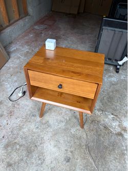 free end table