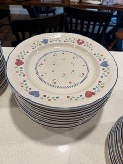 Vintage Newcor Legacy Hearts 44-Piece Stoneware Dinnerware Set