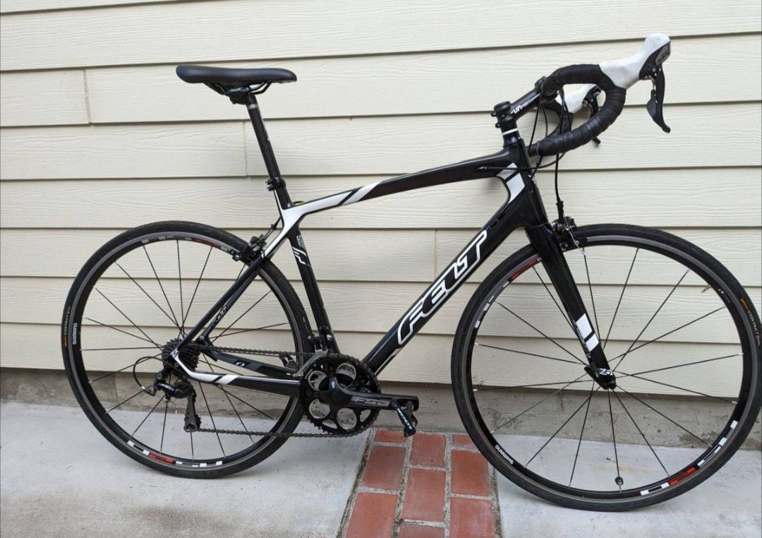 Felt Z5 56cm Endurance Road Carbon Bicycle Shimano 105