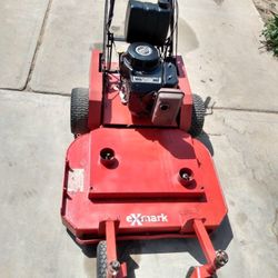 Ex mark Commercial Lawnmower 