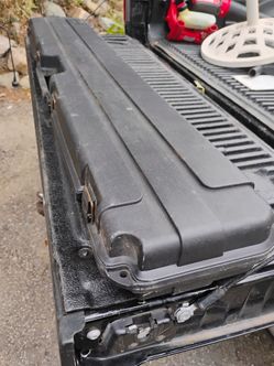 Very good plastic case
