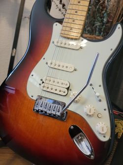 2011 Fender Deluxe w/ Floyd Rose
